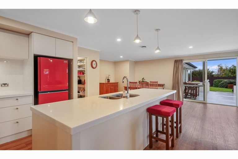 Photo of property in 11 Astor Place, Halswell, Christchurch, 8025