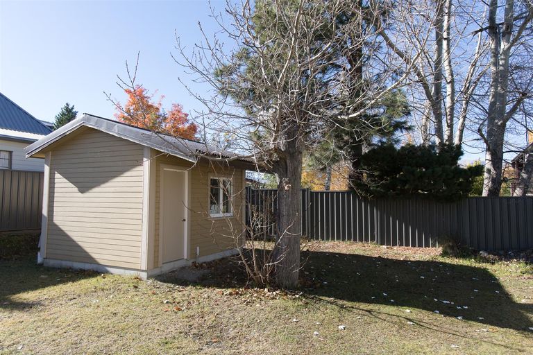 Photo of property in 35 Murray Place, Lake Tekapo, 7999