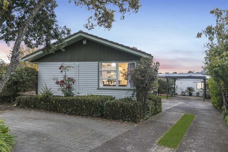 Photo of property in 102 Gills Road, Bucklands Beach, Auckland, 2014