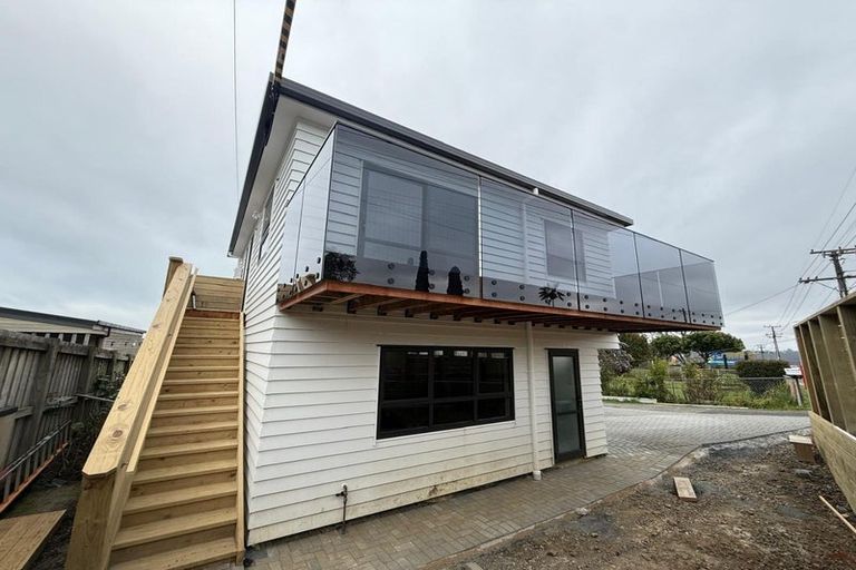 Photo of property in 128 Birkdale Road, Birkdale, Auckland, 0626