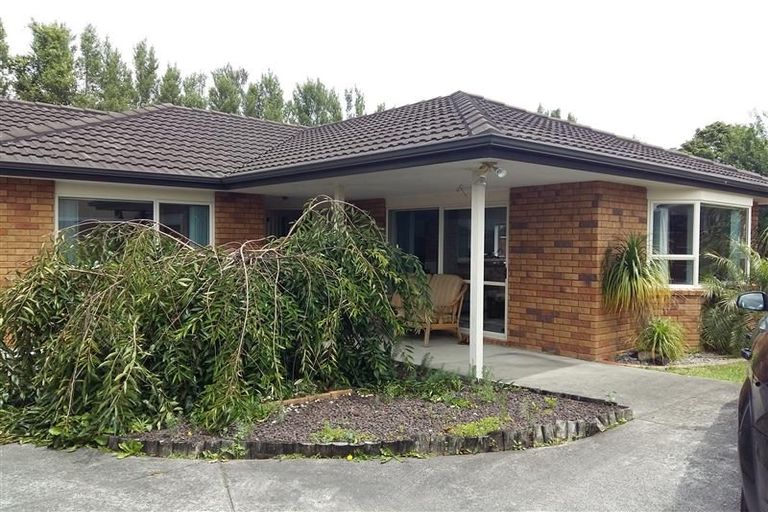 Photo of property in 37a Bexley Place, Pahurehure, Papakura, 2113
