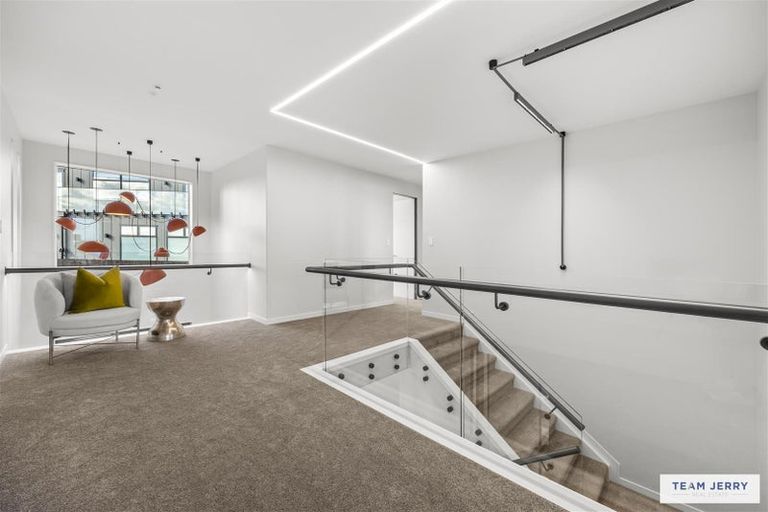 Photo of property in 4 Seawind Way, Hobsonville, Auckland, 0616