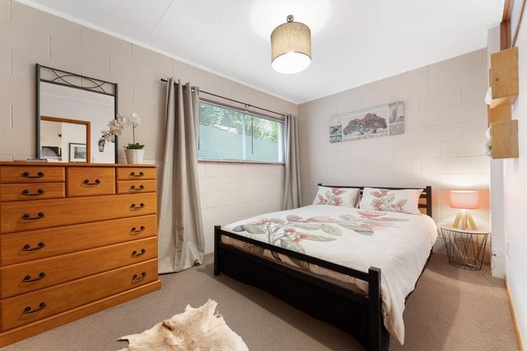 Photo of property in 2/82 Mill Road, Lower Vogeltown, New Plymouth, 4310