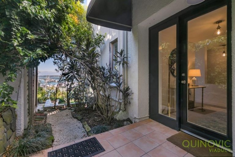 Photo of property in 2/7 London Street, Saint Marys Bay, Auckland, 1011