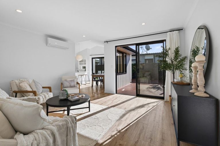 Photo of property in 8 Huanui Close, Papamoa Beach, Papamoa, 3118