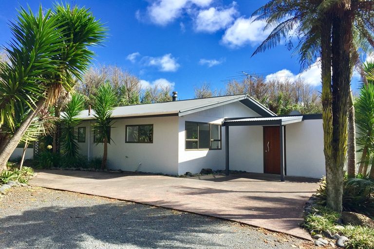 Photo of property in 4 Kendall Road, Kerikeri, 0230