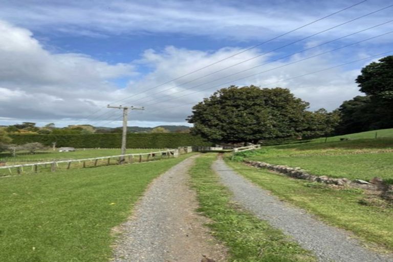 Photo of property in 541 Ngunguru Road, Glenbervie, Whangarei, 0173