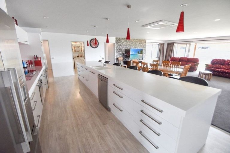 Photo of property in 10 Greenfield Place, Twizel, 7901