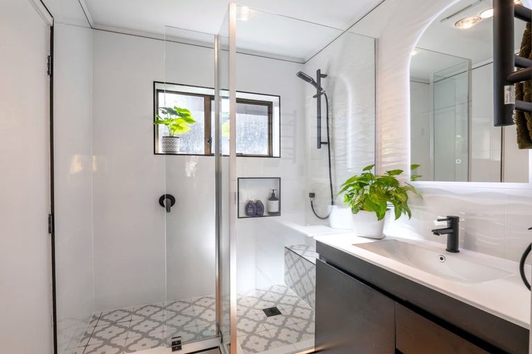 Photo of property in 2b The Circle, Manly, Whangaparaoa, 0930