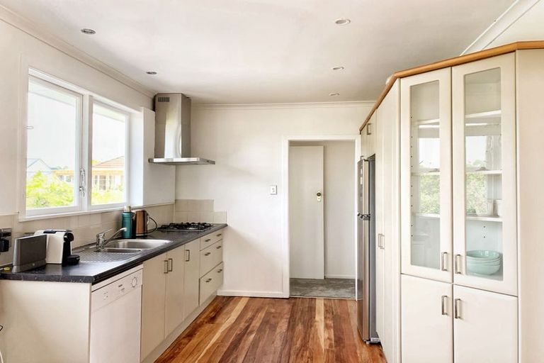Photo of property in 86 Moa Road, Point Chevalier, Auckland, 1022