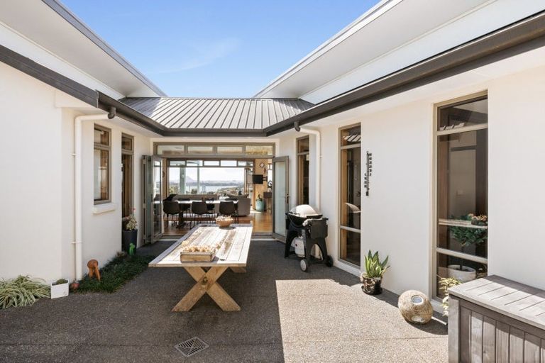 Photo of property in 101c Waikite Road, Welcome Bay, Tauranga, 3175