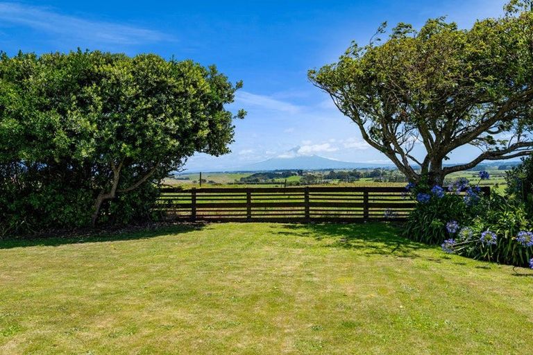 Photo of property in 36 Mokoia Road, Mokoia, Hawera, 4672