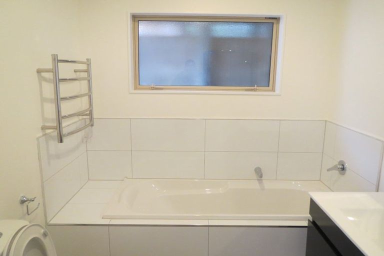 Photo of property in 34 Farnham Street, Mornington, Wellington, 6021