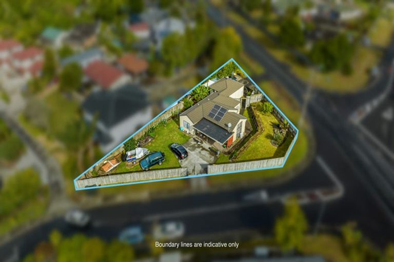 Photo of property in 74 Hetherington Road, Ranui, Auckland, 0612