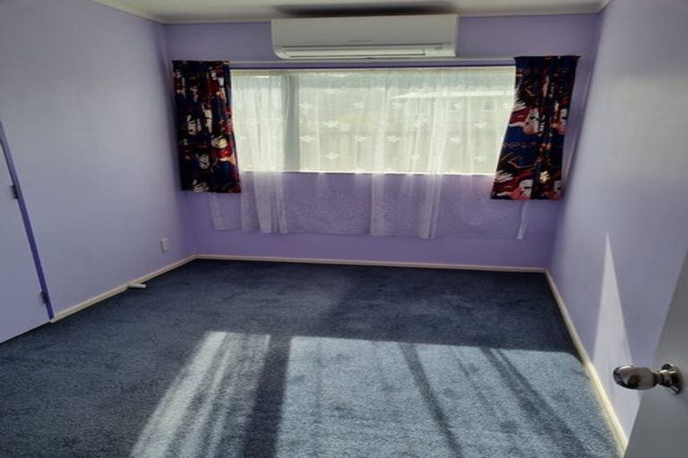 Photo of property in 32 Tararua Street, Trentham, Upper Hutt, 5018