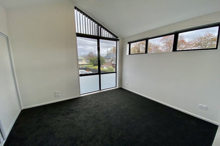 Photo of property in 1/27 Harewood Road, Papanui, Christchurch, 8053