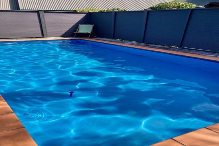 Photo of property in 1/37 Wolsley Avenue, Milford, Auckland, 0620