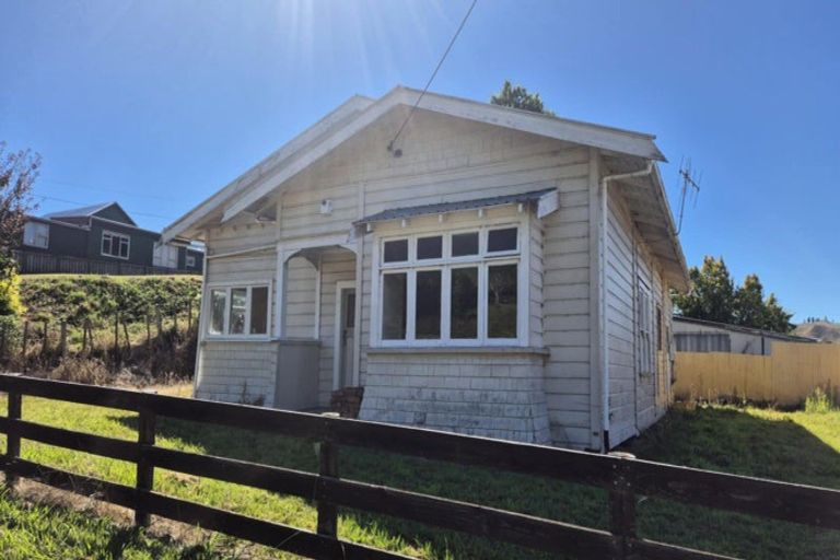 Photo of property in 10 Moa Street, Taihape, 4720