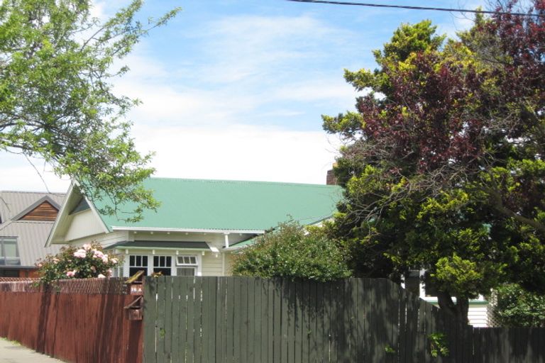 Photo of property in 2/16 Cardiff Avenue, Somerfield, Christchurch, 8024