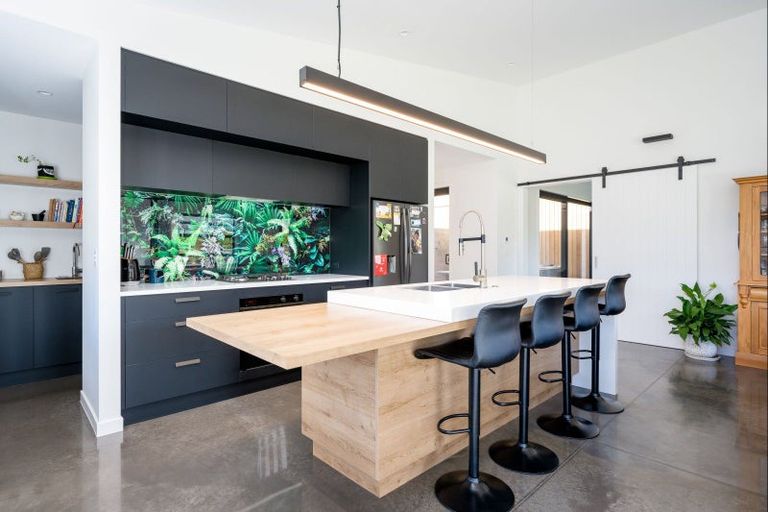 Photo of property in 9 Bull Ridge, Wanaka, 9305