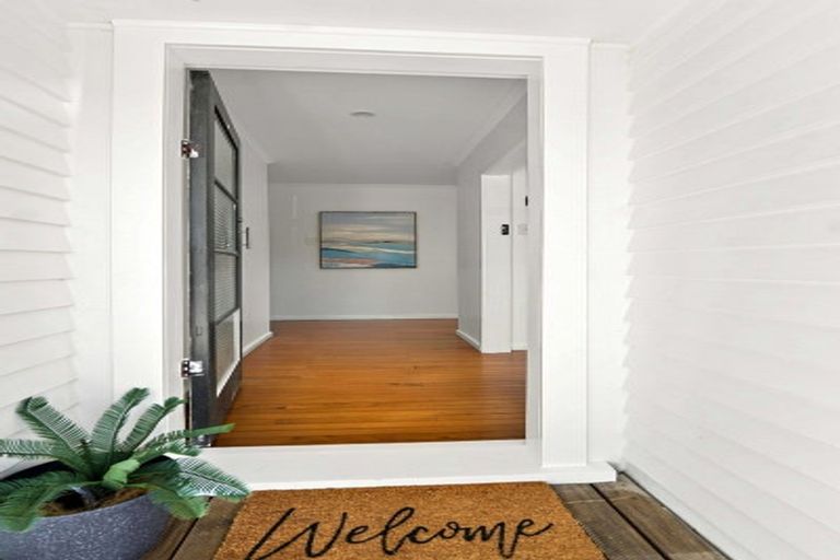 Photo of property in 46 Bellevue Road, Brookfield, Tauranga, 3110