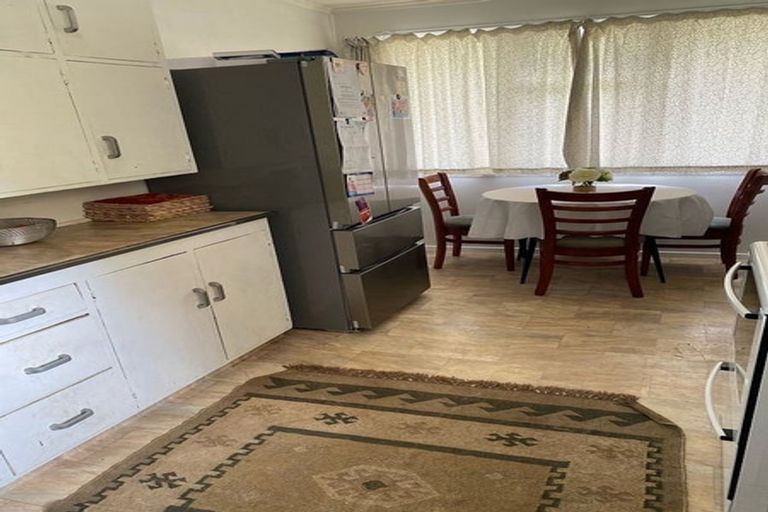 Photo of property in 52 Second Avenue, Avenues, Whangarei, 0110