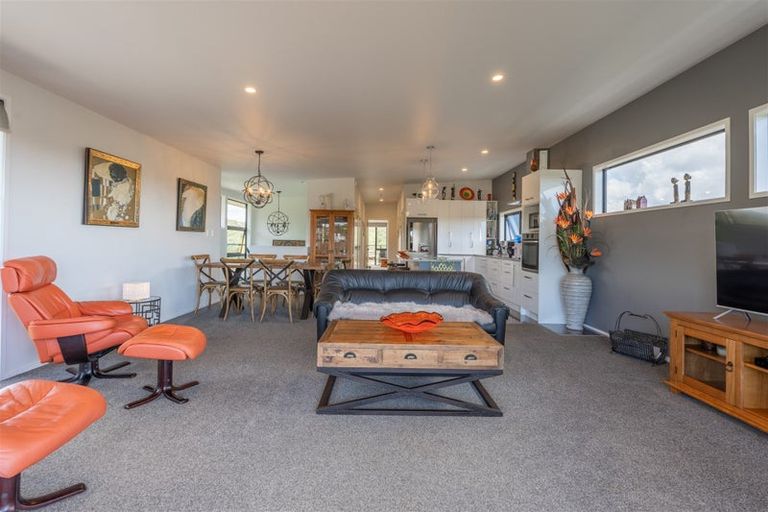 Photo of property in 33 Hihitahi Rise, Paihia, 0200