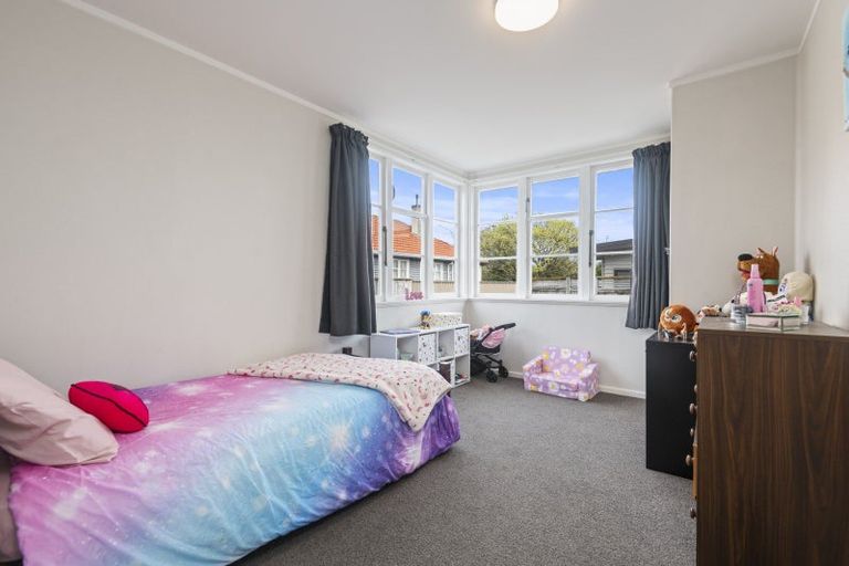 Photo of property in 197 Vogel Street, Roslyn, Palmerston North, 4414