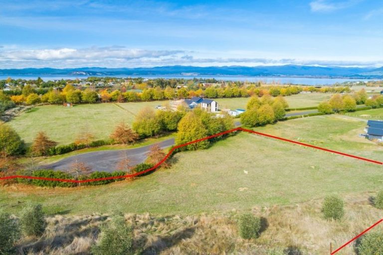 Photo of property in 19 Rangitukua Drive, Kuratau, Turangi, 3381