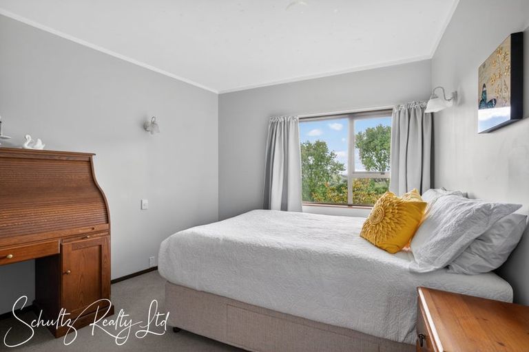 Photo of property in 71 Gorge Road, Maungaturoto, 0520