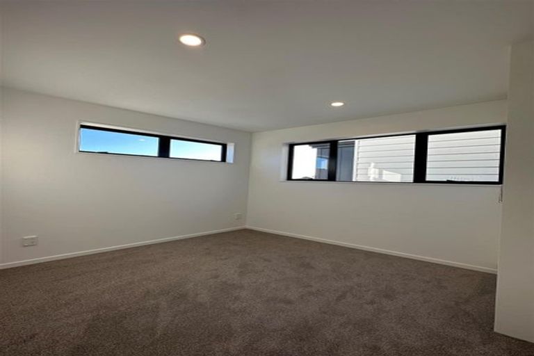 Photo of property in 103b Grove Road, Papakura, 2110