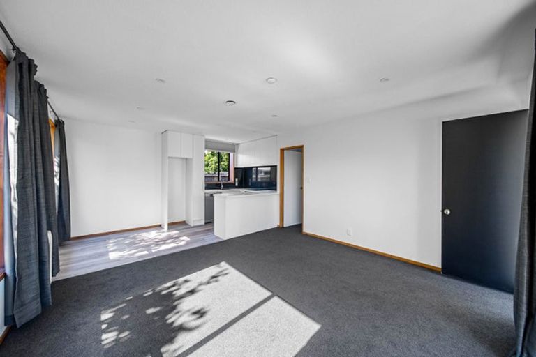 Photo of property in 1/14 Radnor Street, St Albans, Christchurch, 8014