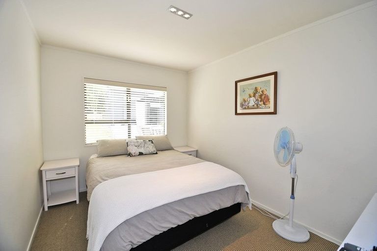 Photo of property in 3 Kendale Drive, Leigh, 0985