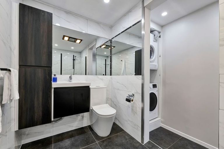 Photo of property in 3/220 Coronation Avenue, Welbourn, New Plymouth, 4310