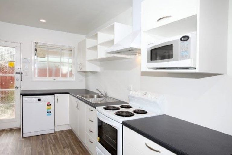 Photo of property in 1/3 Tudor Avenue, Ilam, Christchurch, 8041