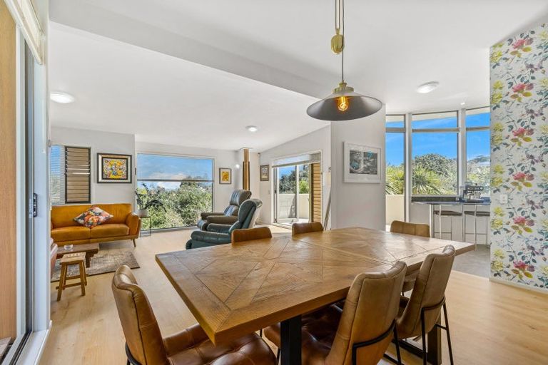 Photo of property in 2/25 Auld Street, Torbay, Auckland, 0630