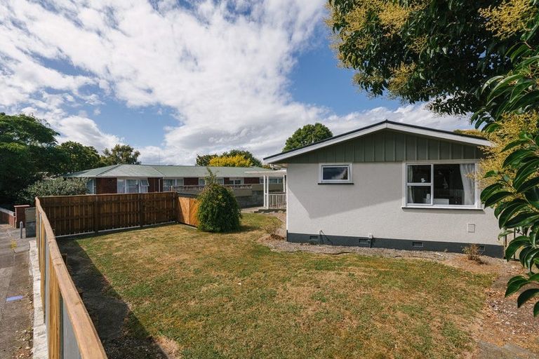 Photo of property in 27 Cavendish Crescent, Awapuni, Palmerston North, 4412