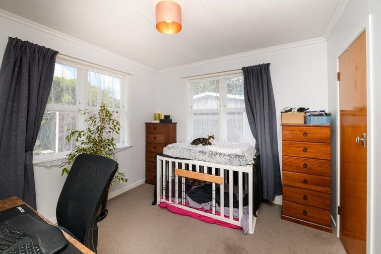 Photo of property in 76 Alexandra Street, Marton, 4710