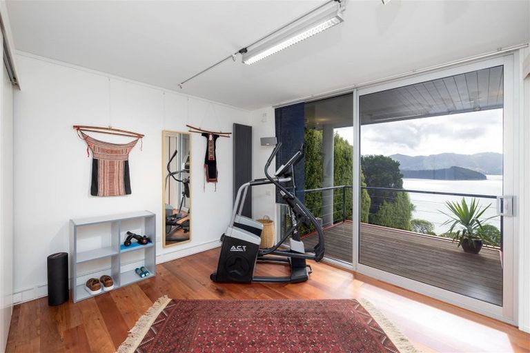 Photo of property in 48 Andersons Road, Charteris Bay, Lyttelton, 8971