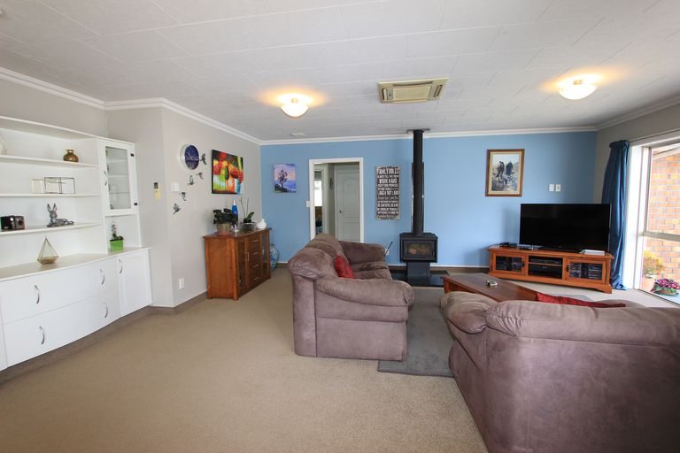 Photo of property in 17a Lucas Street, Riversdale, Blenheim, 7201