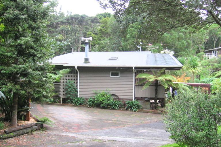 Photo of property in 40 Western Road, Laingholm, Auckland, 0604