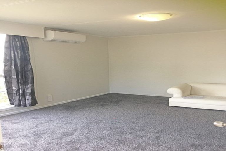 Photo of property in 22b Price Crescent, Mount Wellington, Auckland, 1060