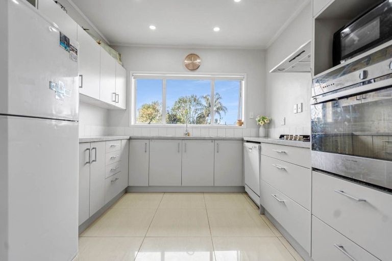 Photo of property in 23 Omana Road, Papatoetoe, Auckland, 2025