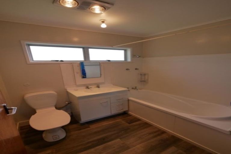 Photo of property in 7/12 Ingram Street, Papakura, 2110