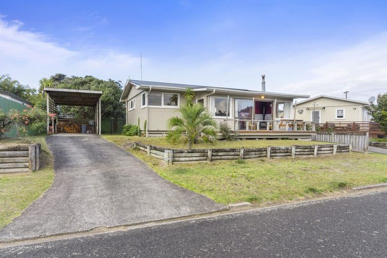 Photo of property in 201b Weka Street, Whangamata, 3620