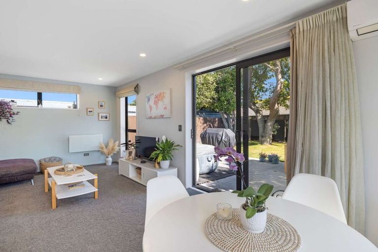 Photo of property in 2/96 Palmers Road, New Brighton, Christchurch, 8083