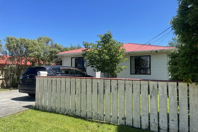 Photo of property in 51 Donnelley Drive, Wainuiomata, Lower Hutt, 5014