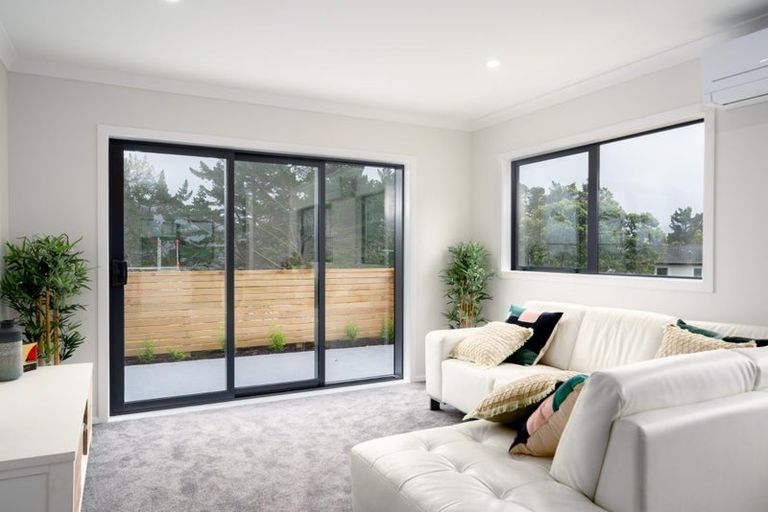 Photo of property in 140 Jamaica Drive, Grenada North, Wellington, 5028