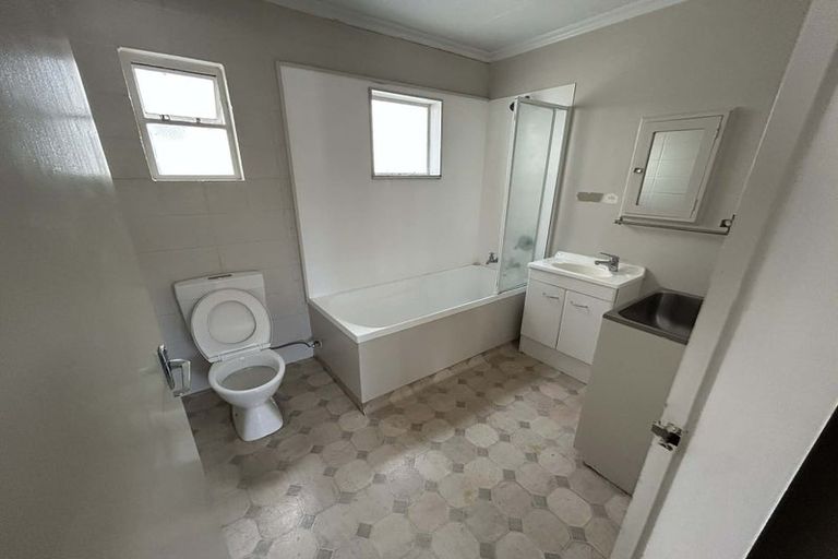 Photo of property in 102 Martin Street, Wallaceville, Upper Hutt, 5018