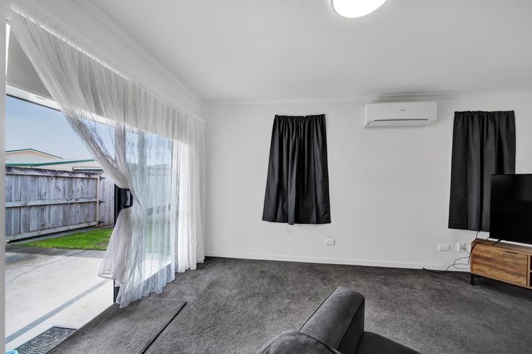 Photo of property in 10d Campbell Street, Hawera, 4610